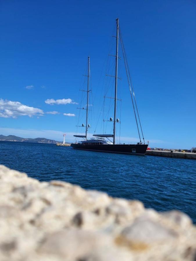 Chez Melanie Et Rodolphe Leilighet La Ciotat Eksteriør bilde